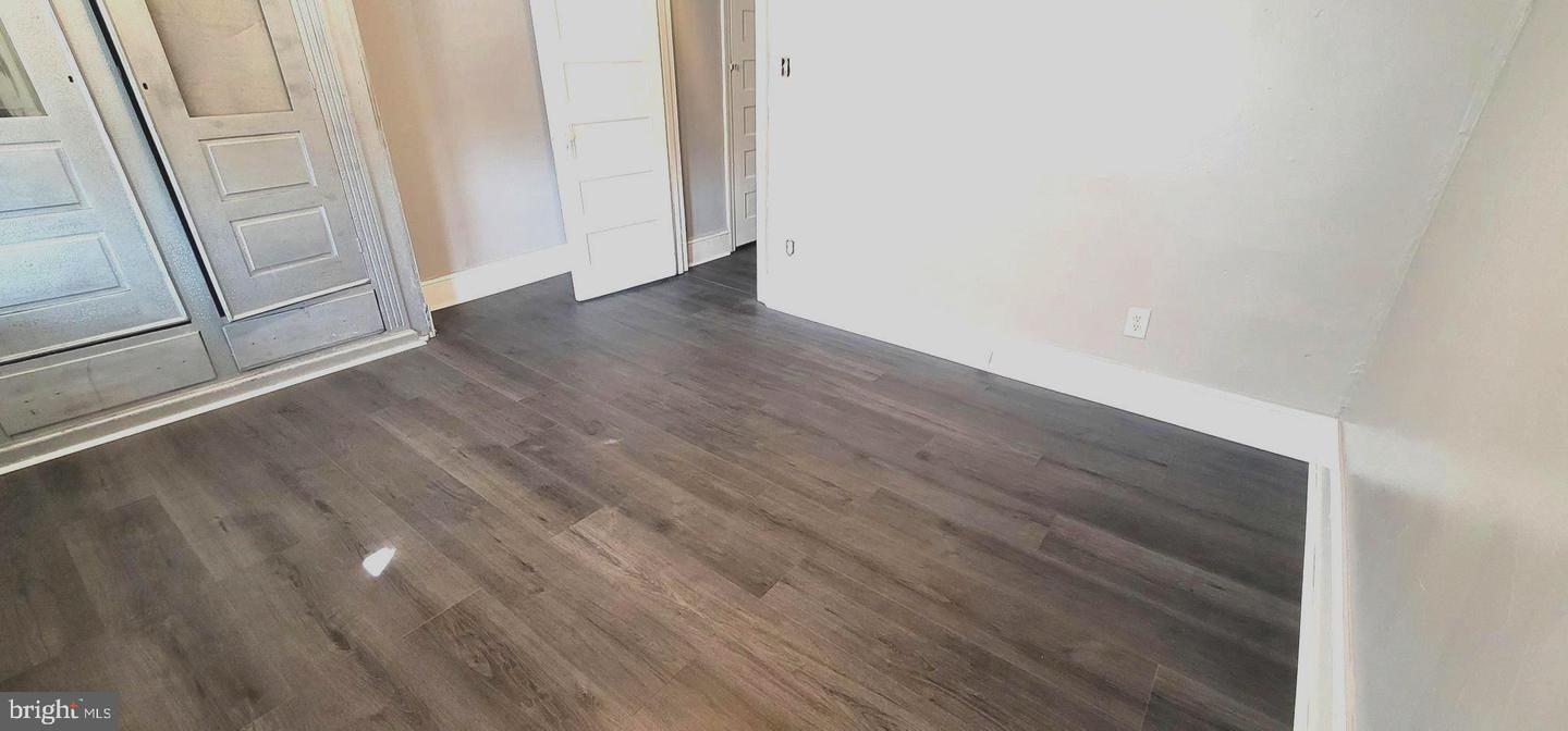 1451 S Etting St Property Photo 18