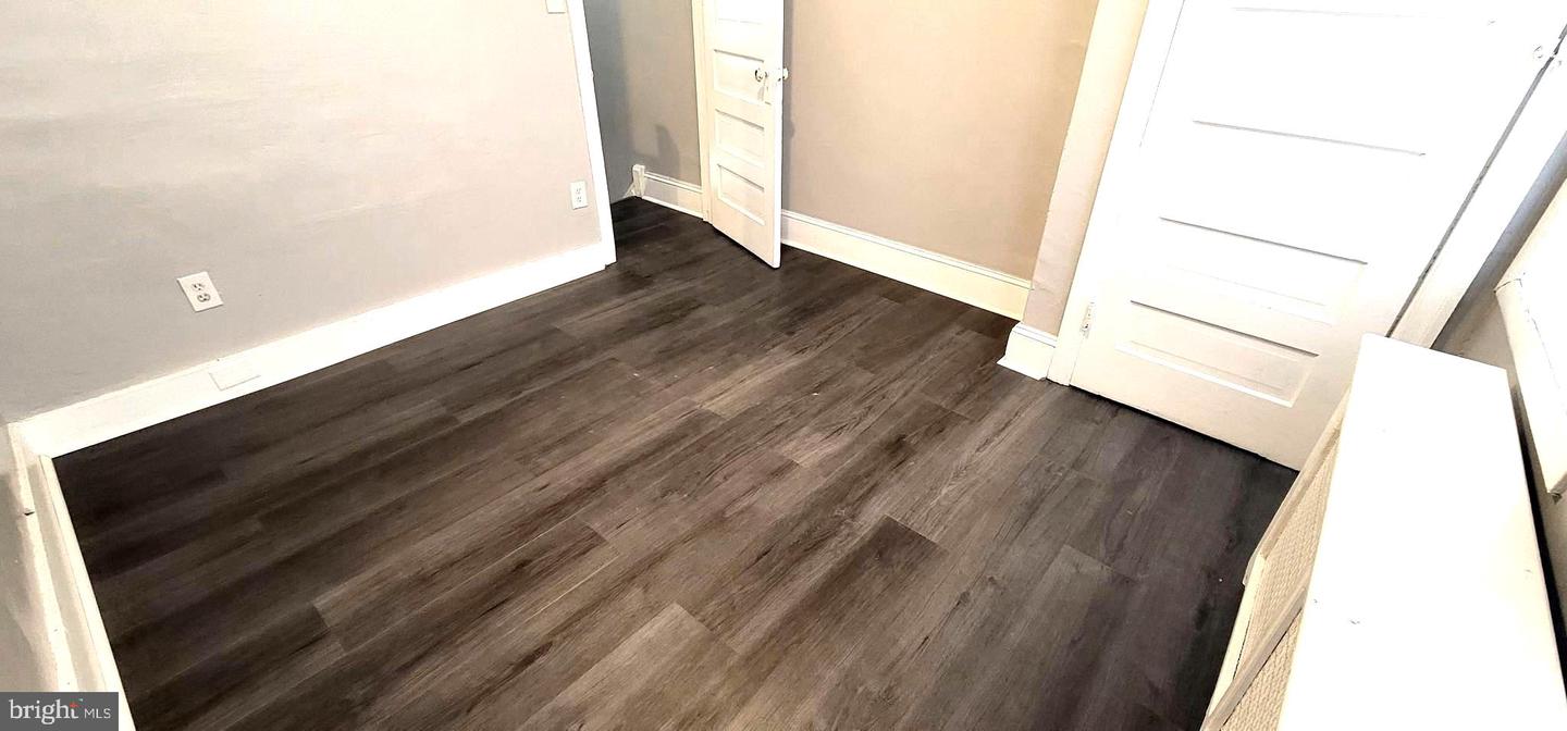 1451 S Etting St Property Photo 25