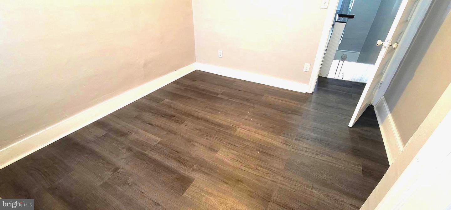 1451 S Etting St Property Photo 26