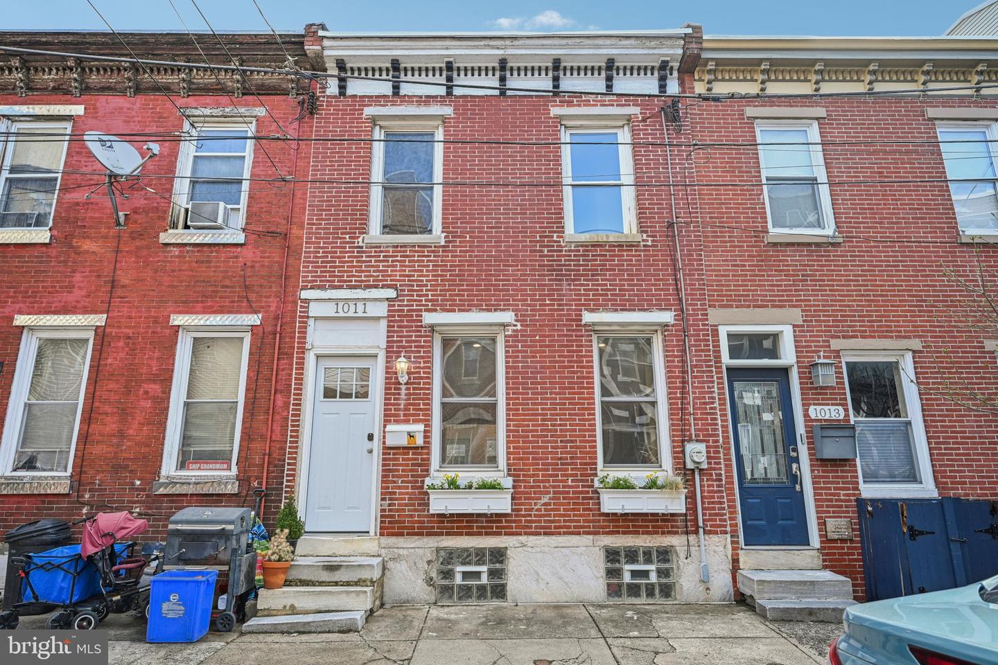 1011 S Bouvier St Property Photo 1