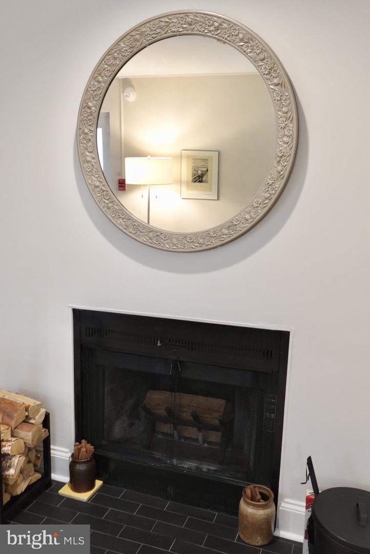 1716 Wallace St #102 Property Photo 5