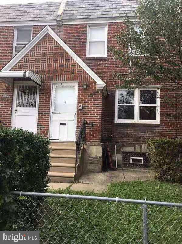 6731 Eastwood St Property Photo