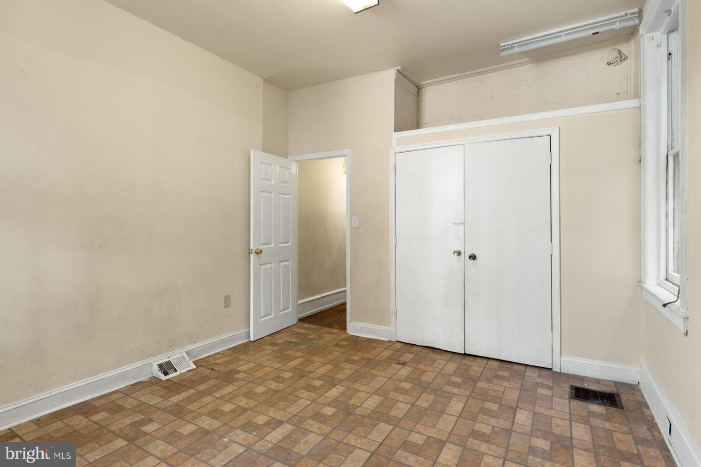 5147 Hazel Ave Property Photo 8