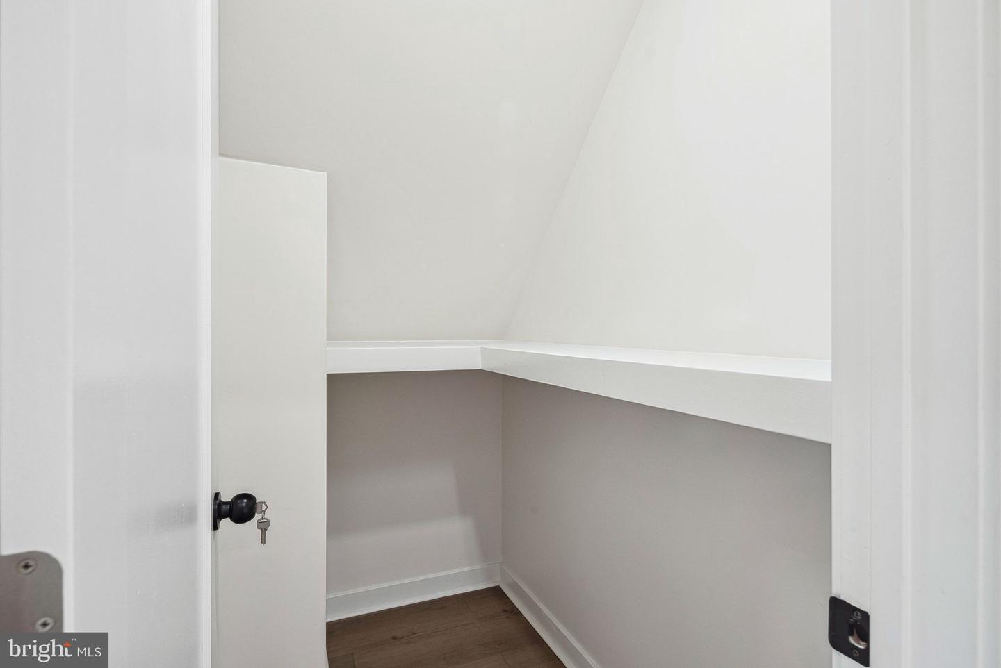 6317 Baynton St Property Photo 13