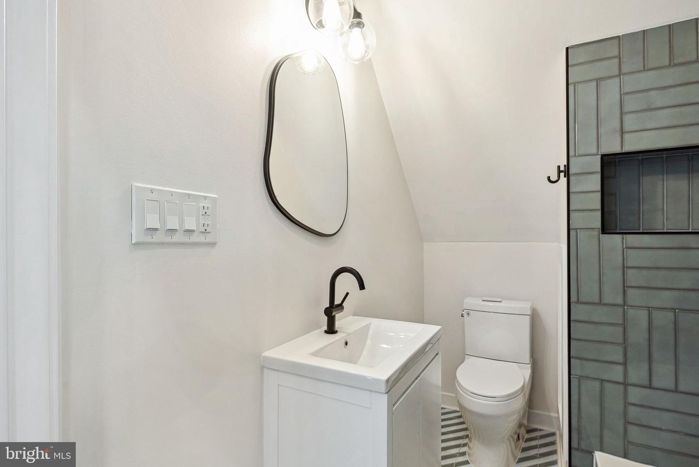 6317 Baynton St Property Photo 21