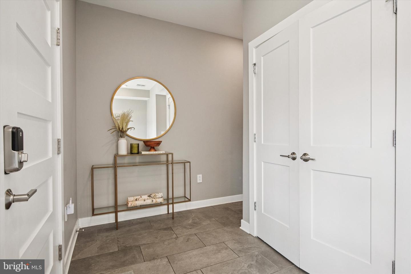 4584 Riverside Way Property Photo 3