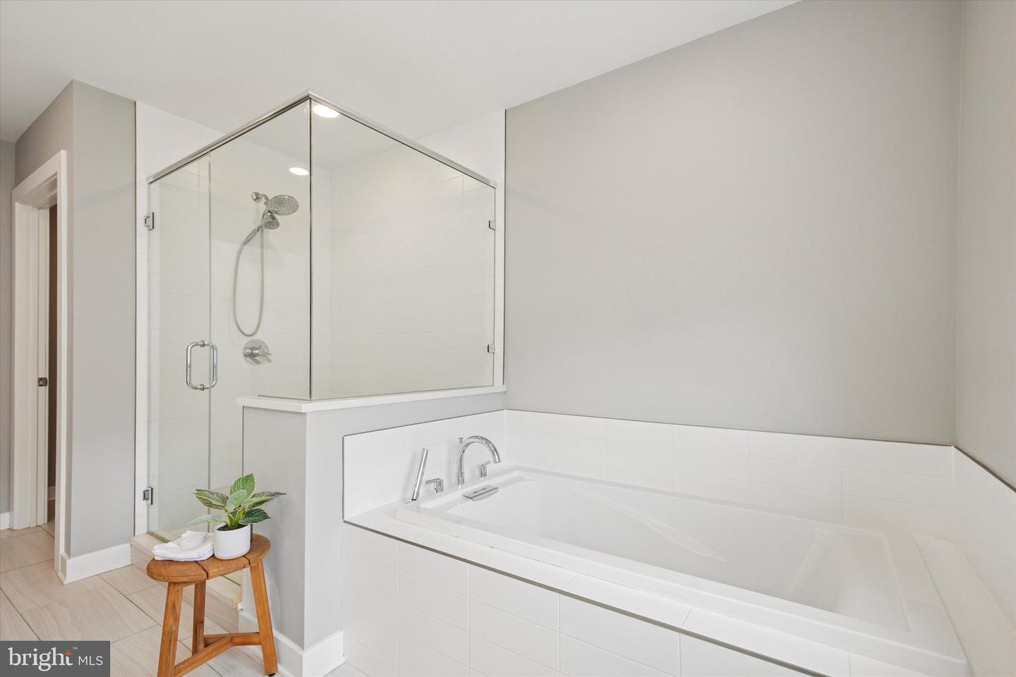 4584 Riverside Way Property Photo 21