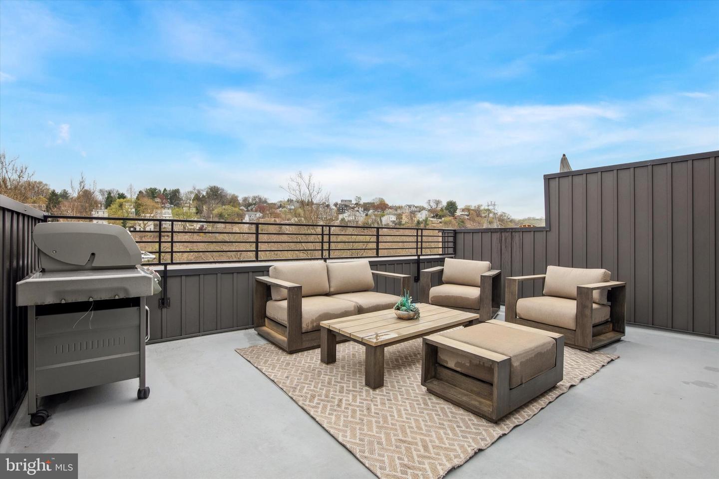 4584 Riverside Way Property Photo 44