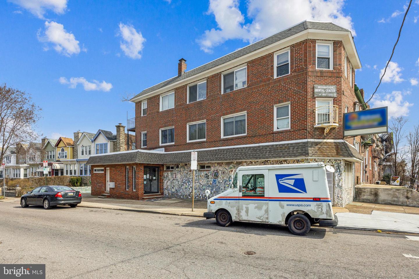 4931 Wissahickon Ave Property Photo 1