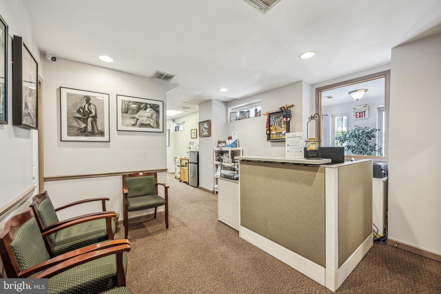 4931 Wissahickon Ave Property Photo 4