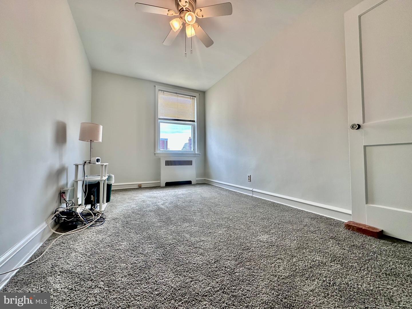7221 Barnard St Property Photo 38