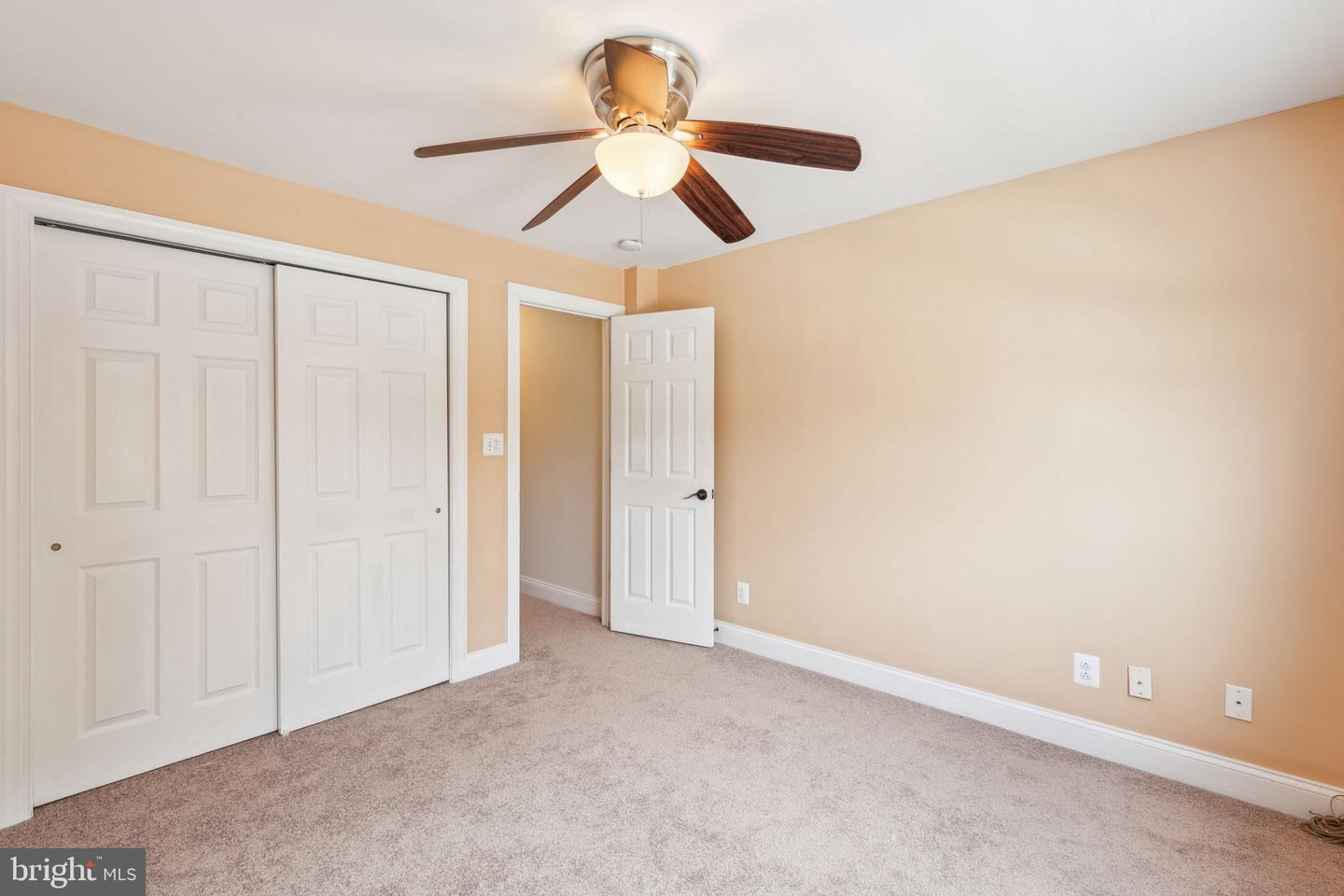 3472 Edgemont St Property Photo 28