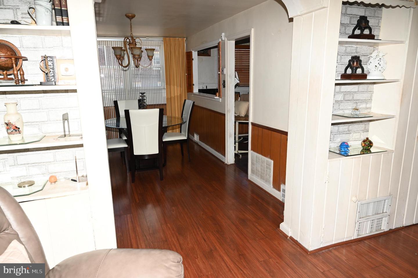 1536 E Pastorius St Property Photo 9