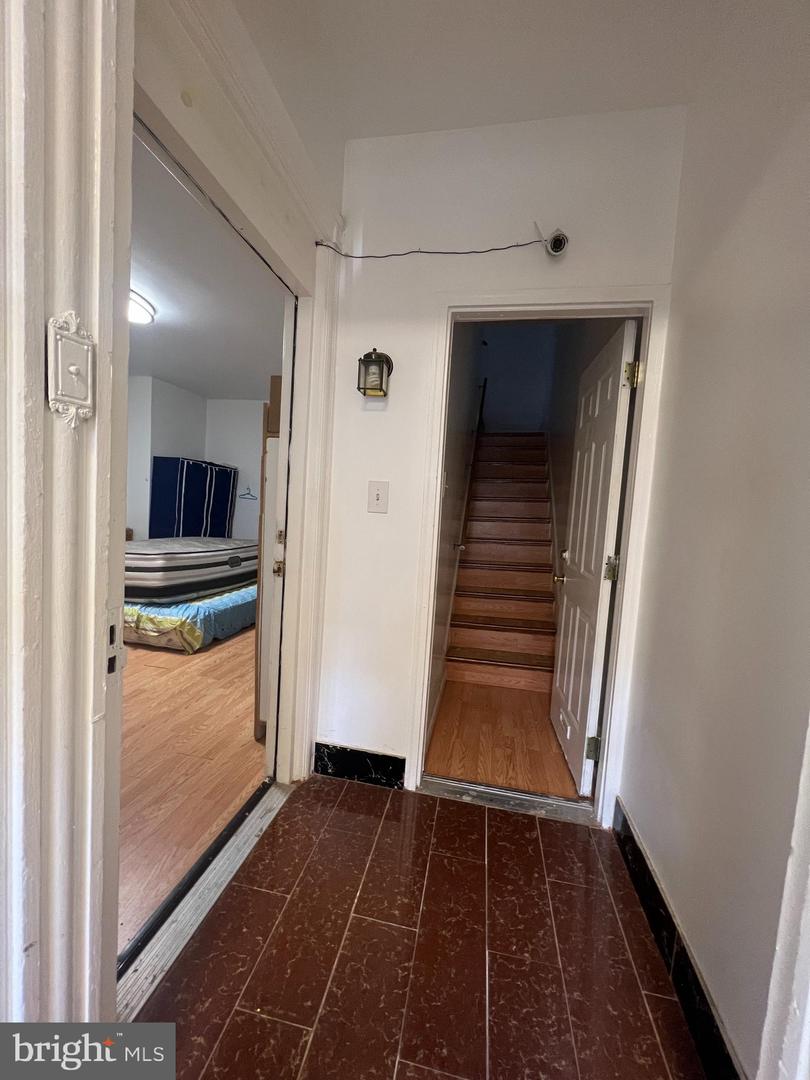 849 S Cecil St Property Photo 15
