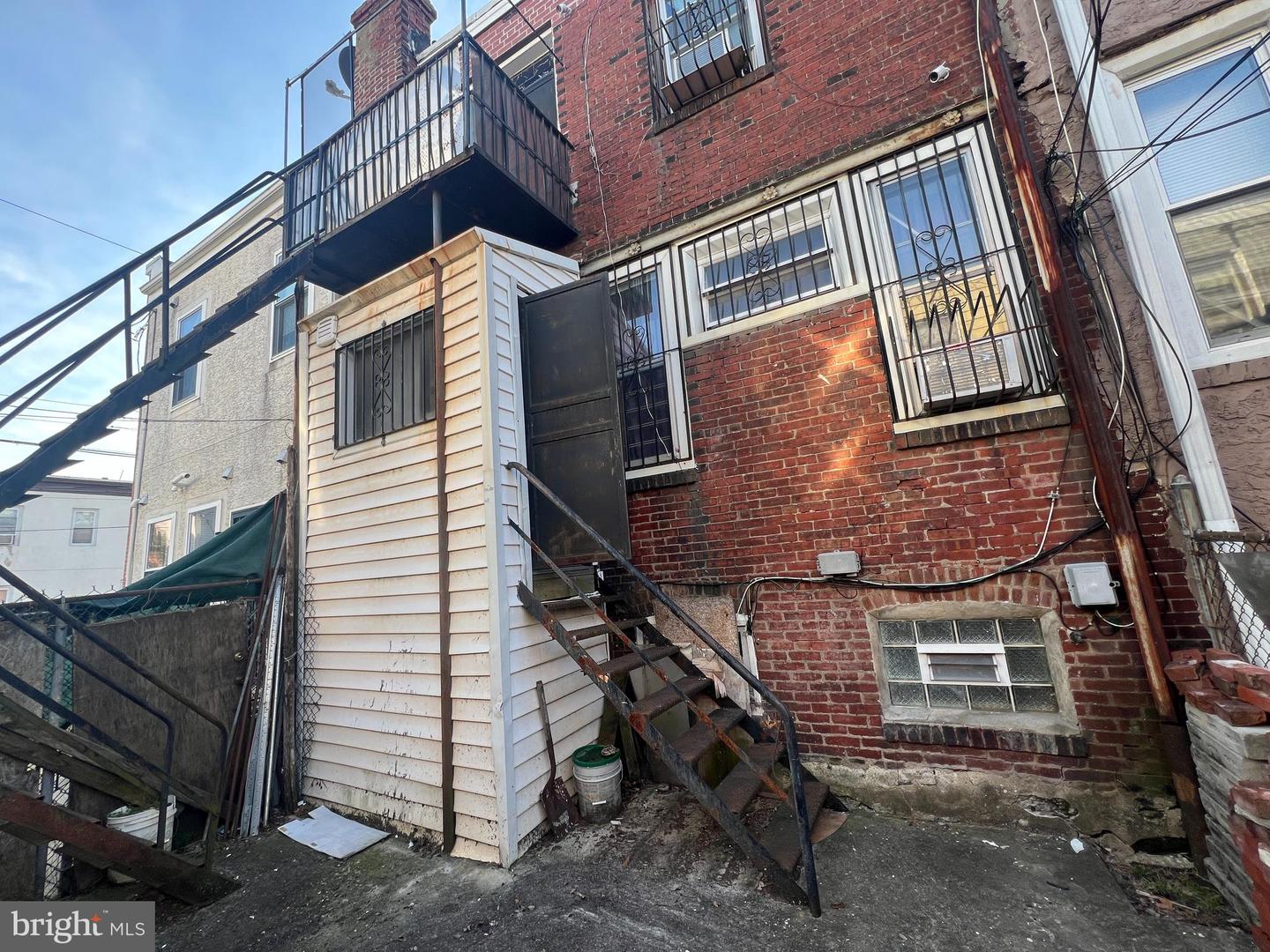 849 S Cecil St Property Photo 28