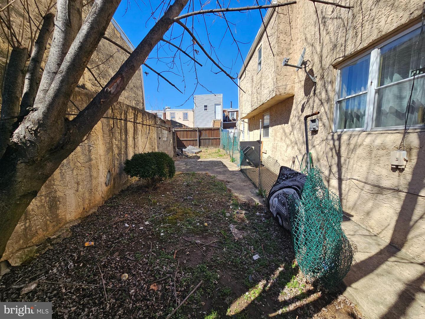 4164 Paul St Property Photo 6