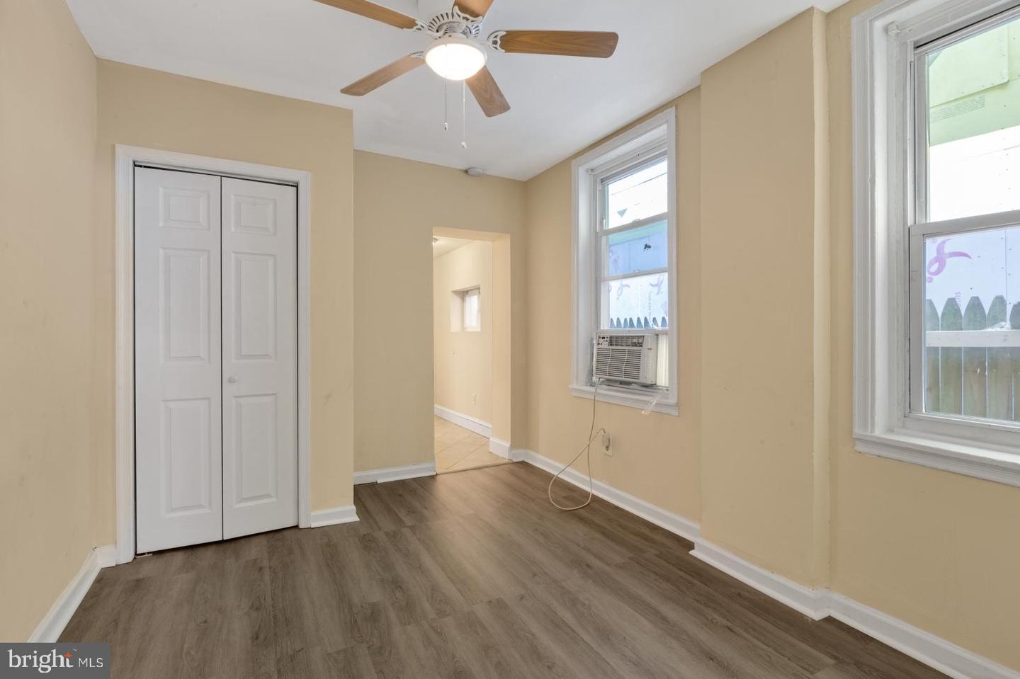 1805 Wylie St Property Photo 7