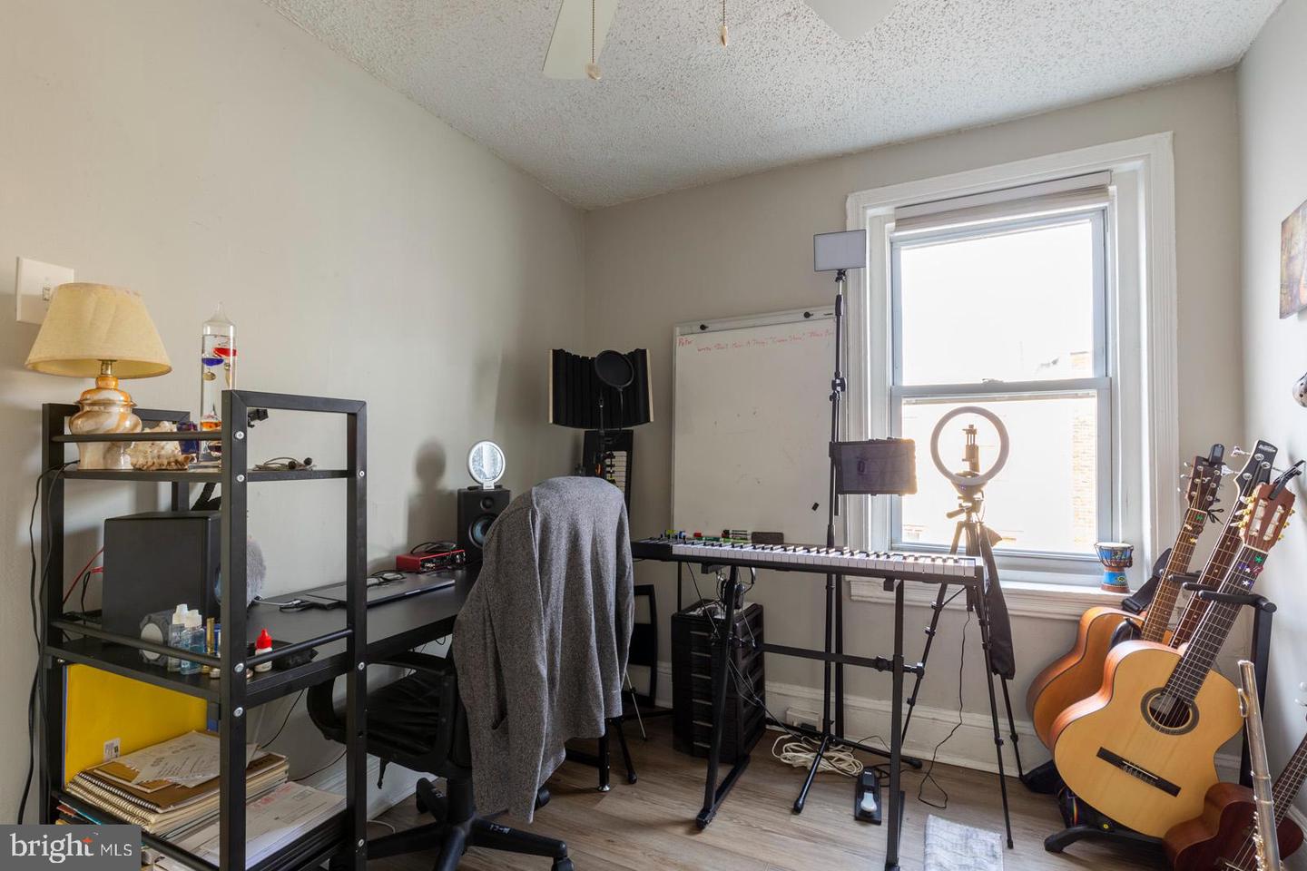 1805 Wylie St Property Photo 32