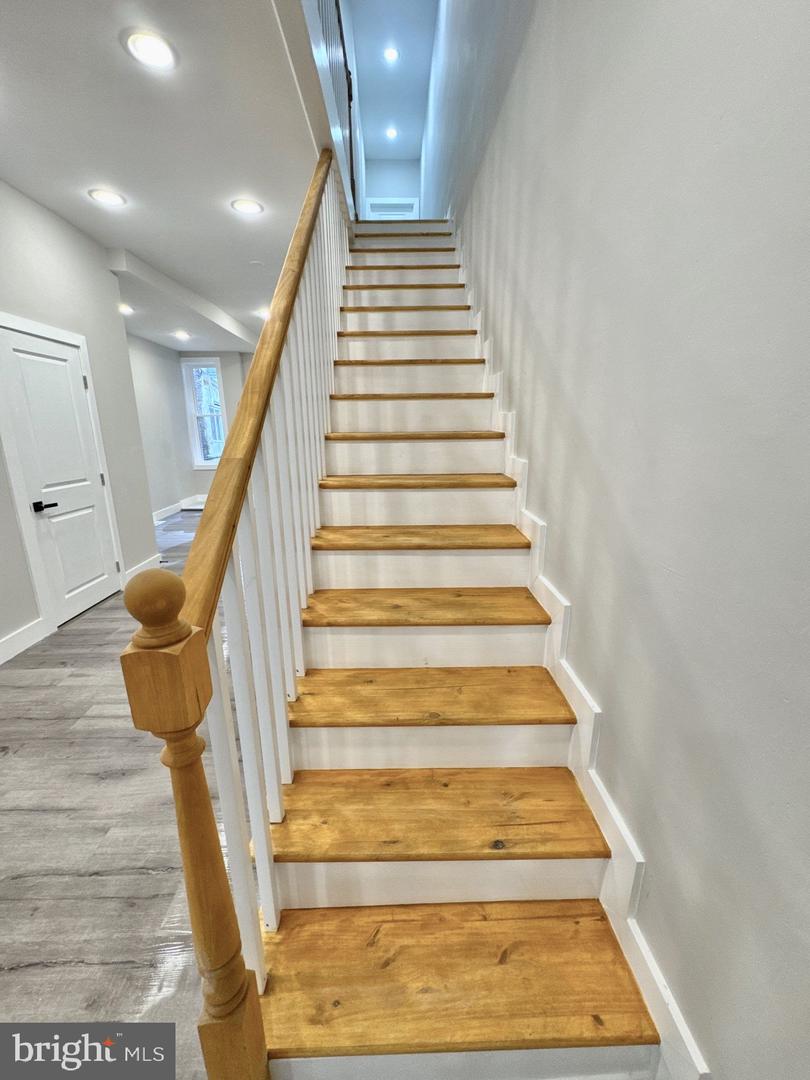5151 Wyalusing Ave Property Photo 4