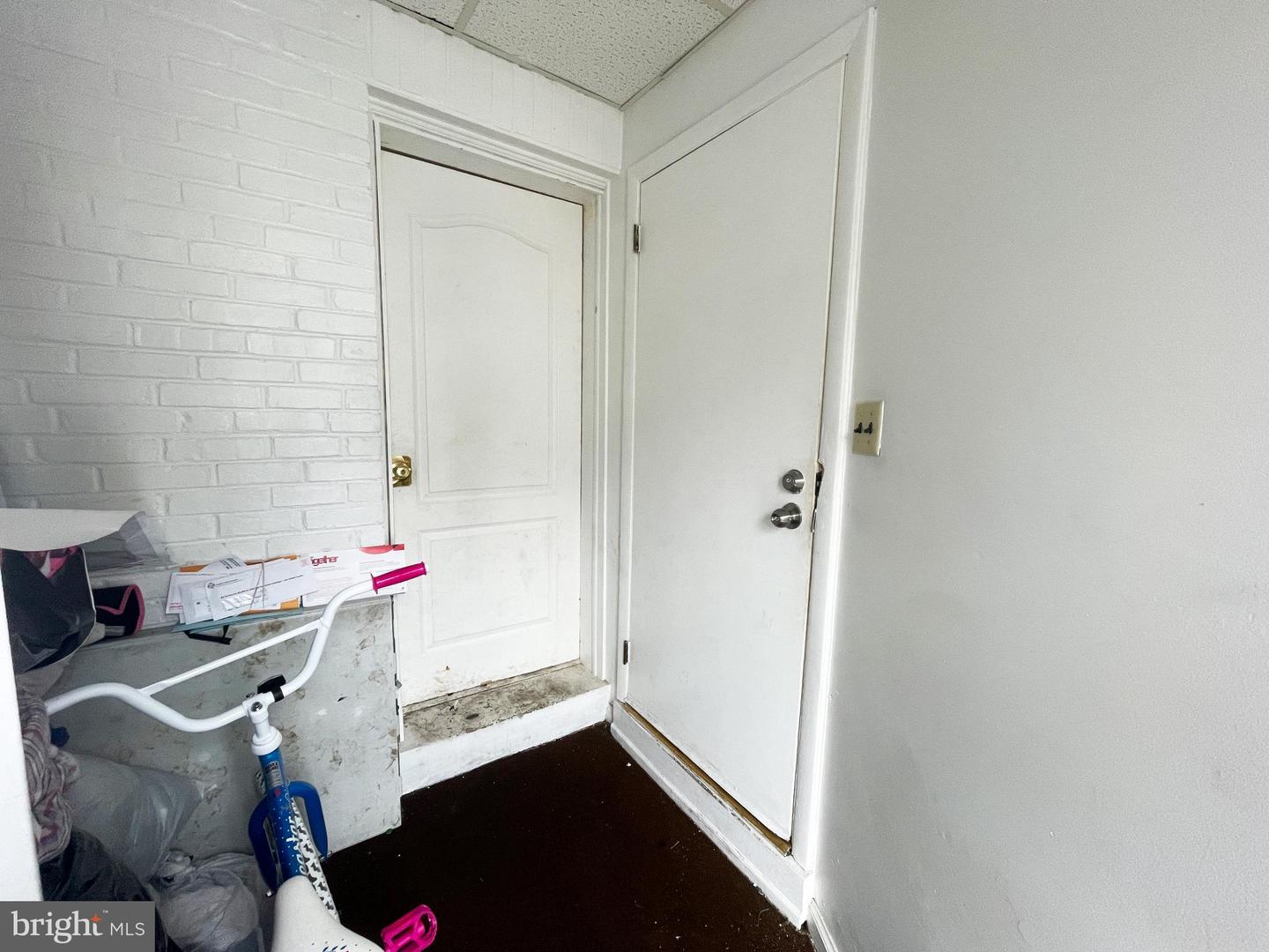 2656 S Shields St Property Photo 12