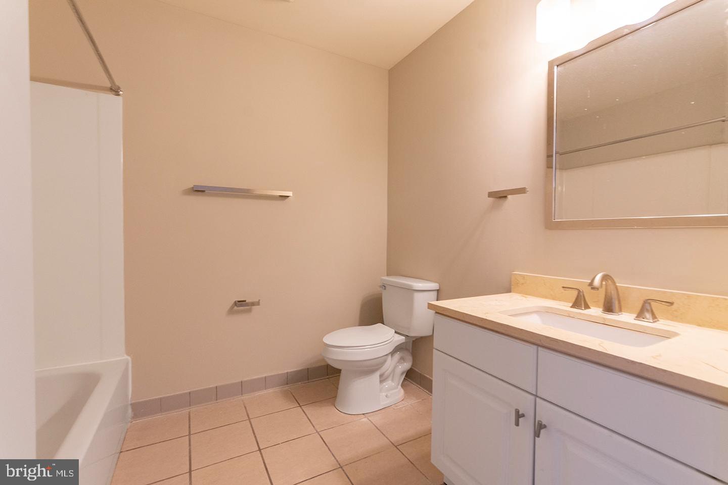 720 N 5th St #unit 305 Property Photo 7