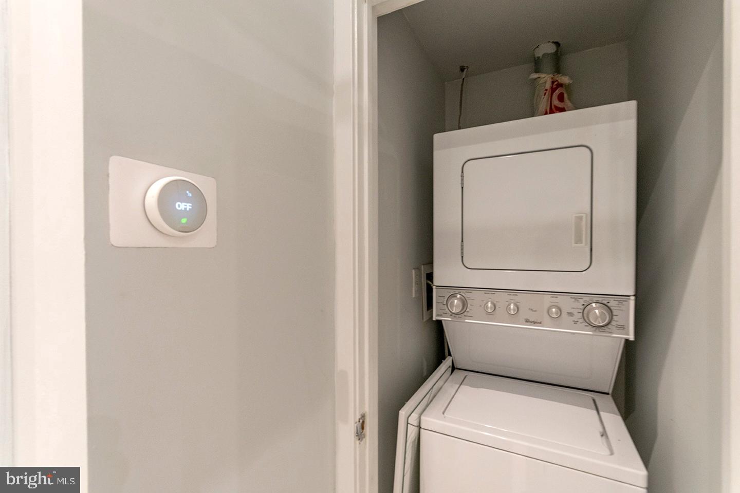 412-26 S 13th St #studio Property Photo 6