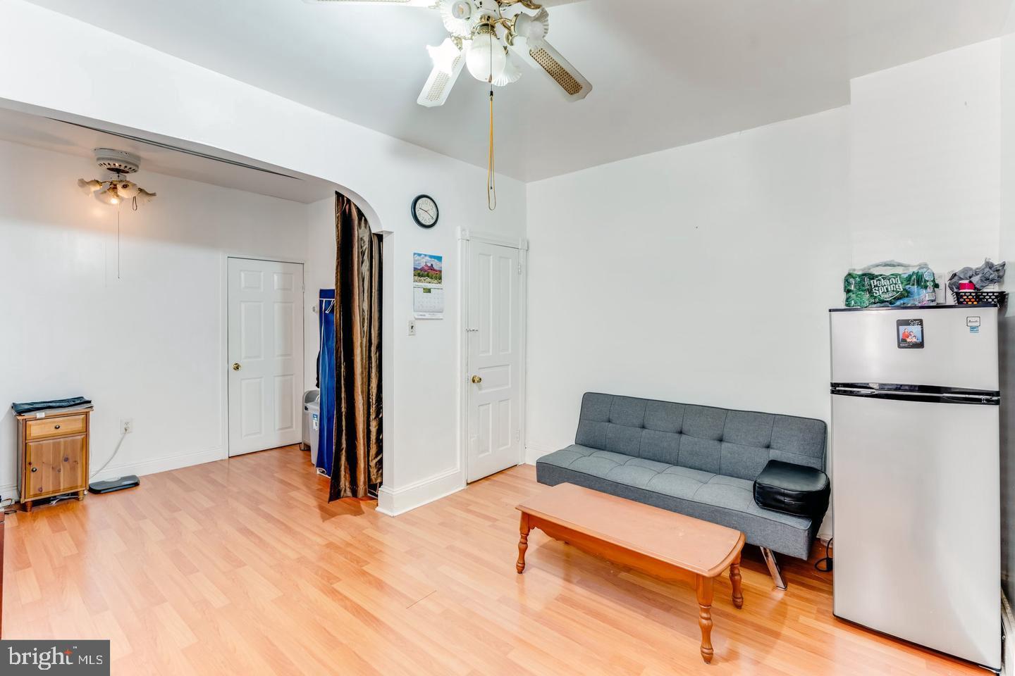 6021 Torresdale Ave Property Photo 10