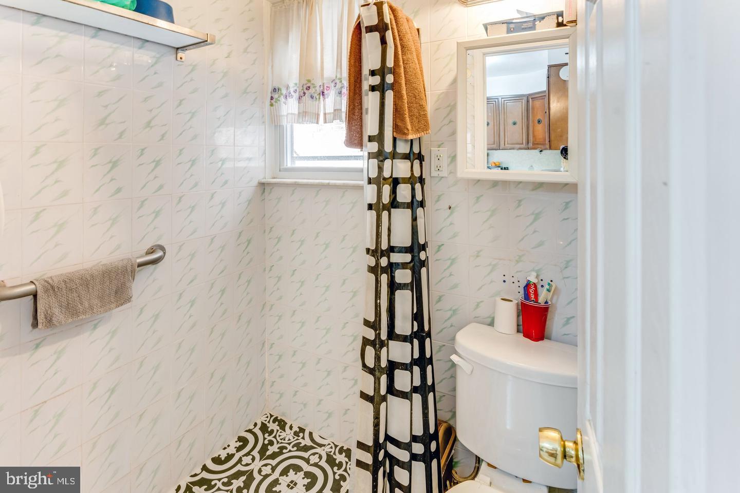 6021 Torresdale Ave Property Photo 13