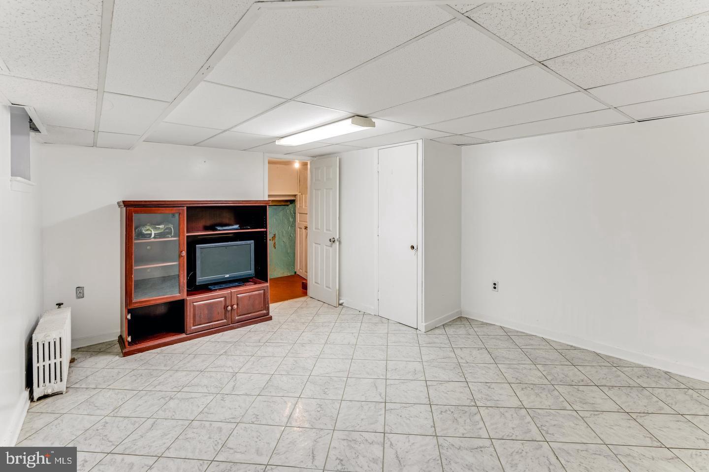 6021 Torresdale Ave Property Photo 15