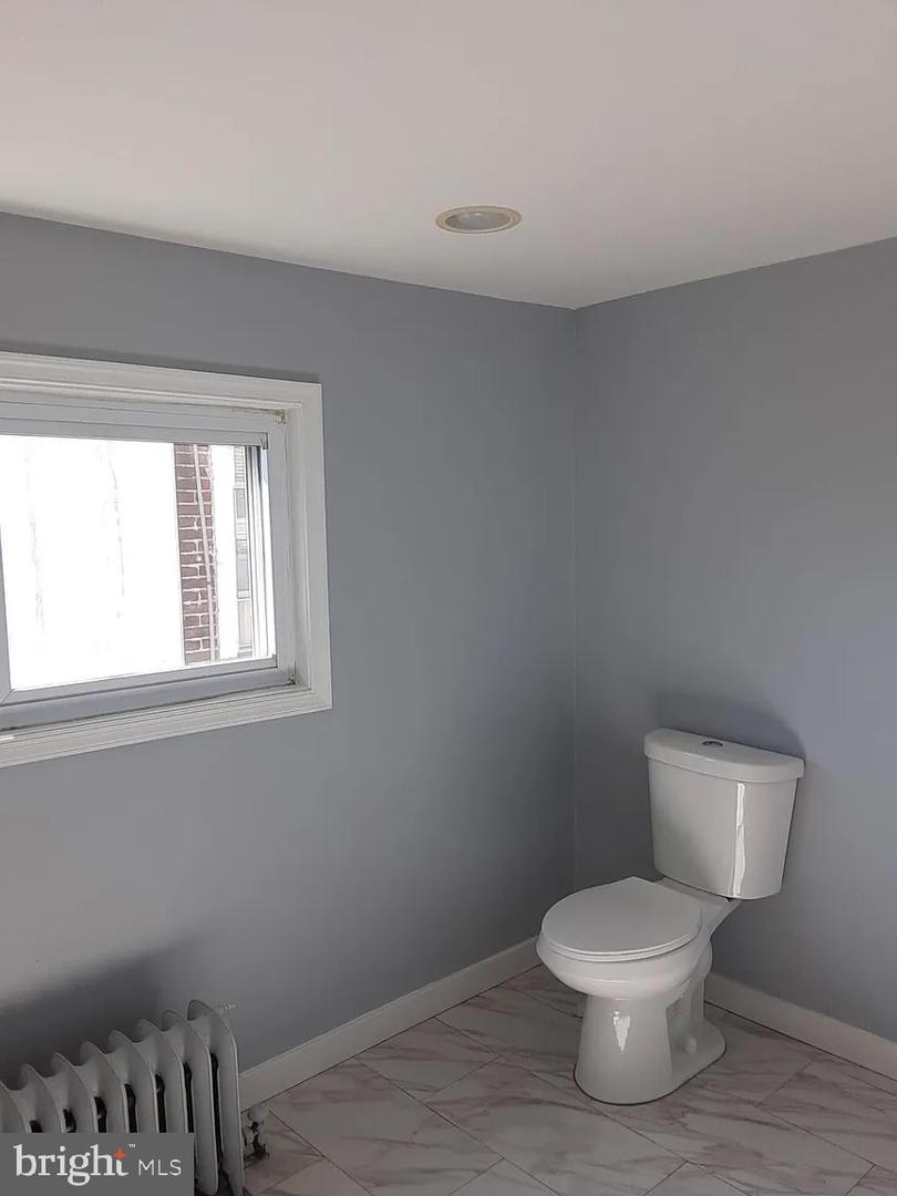 3549-3551 Sepviva St Property Photo 8