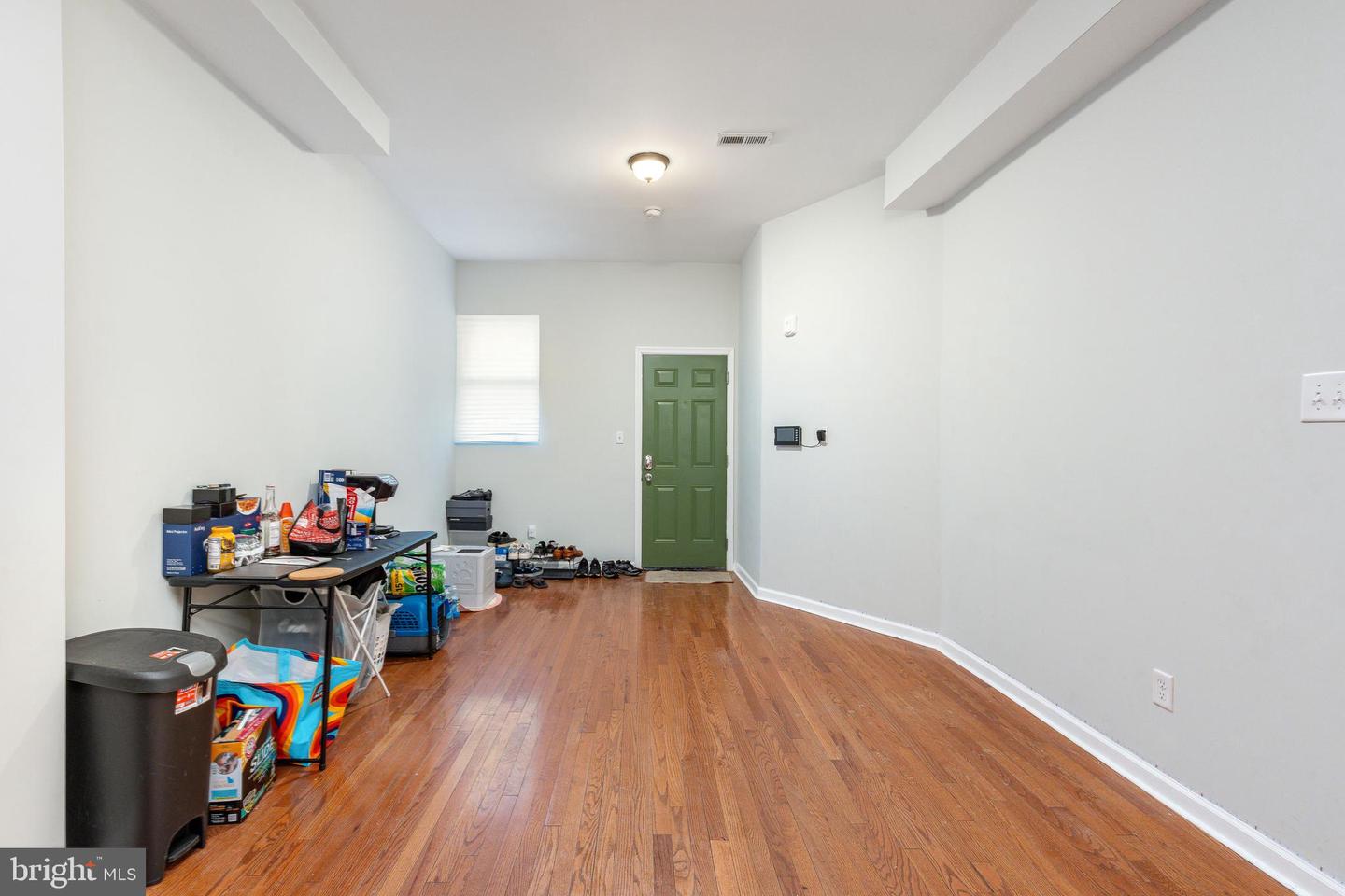 4068 Parkside Ave Property Photo 8