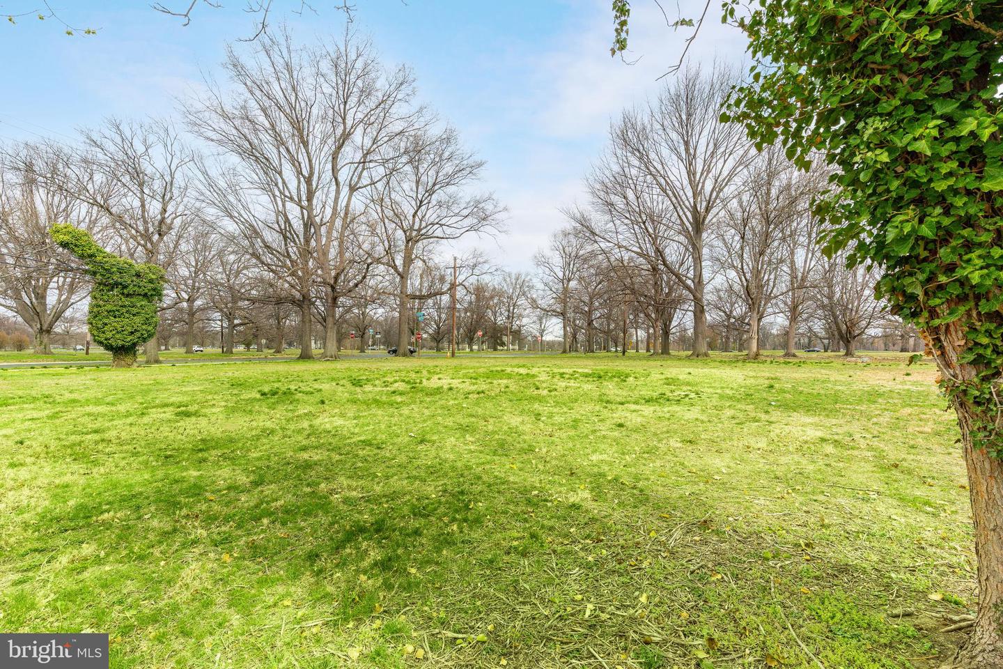 4068 Parkside Ave Property Photo 16