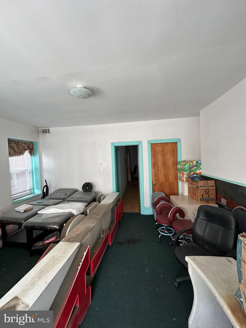 4831 Baltimore Ave Property Photo 8