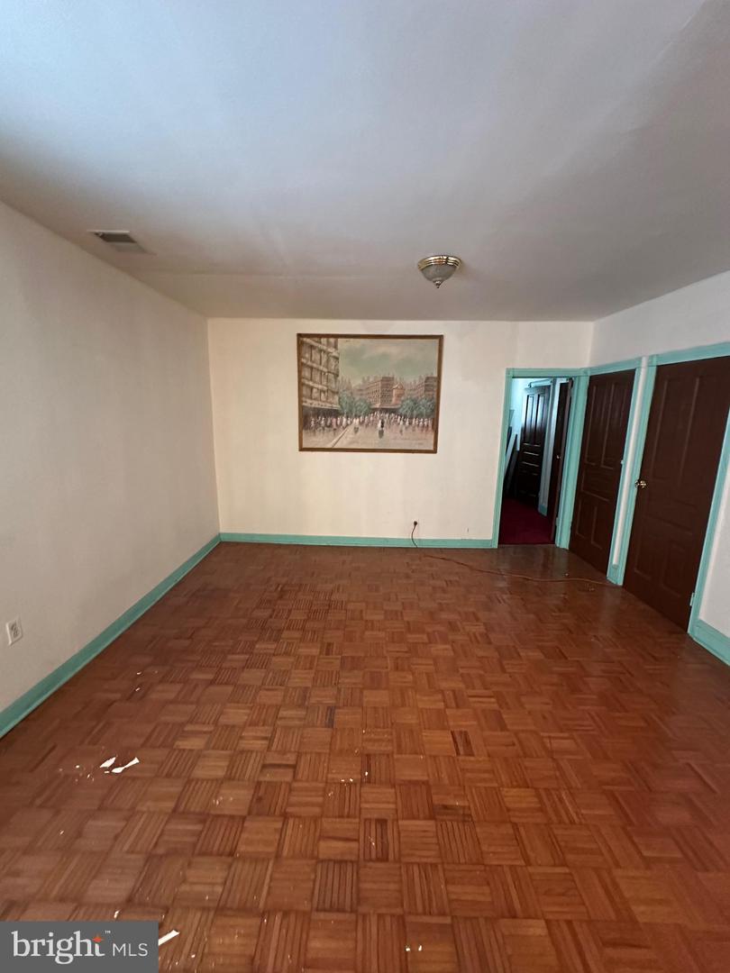 4831 Baltimore Ave Property Photo 10