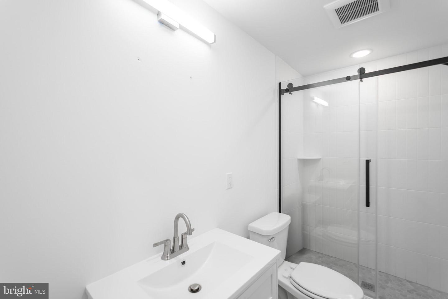 4324 Lancaster Ave #two Bed Property Photo 10