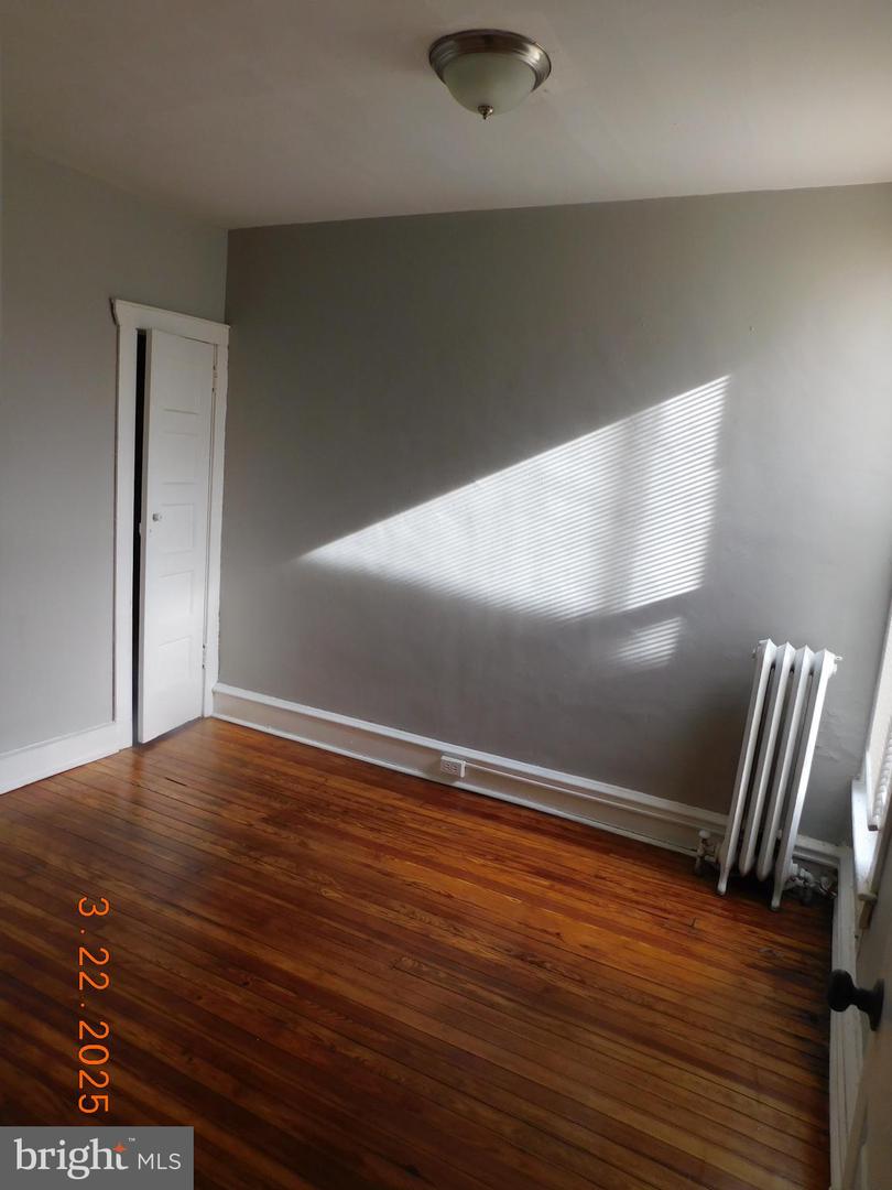 5931 N Lawrence St Property Photo 13