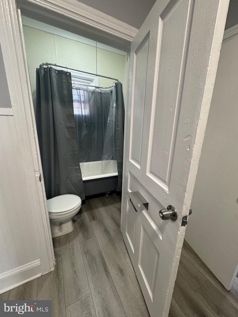 2311 Christian St Property Photo 12