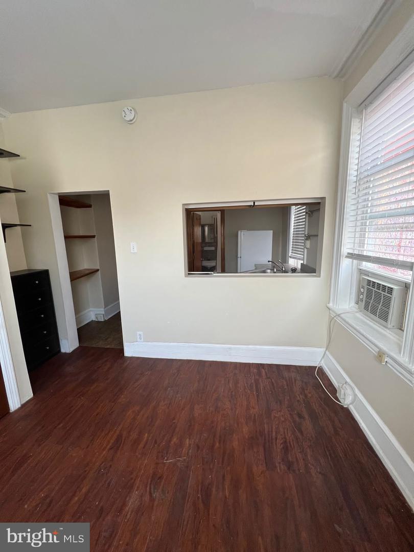 2311 Christian St Property Photo 25
