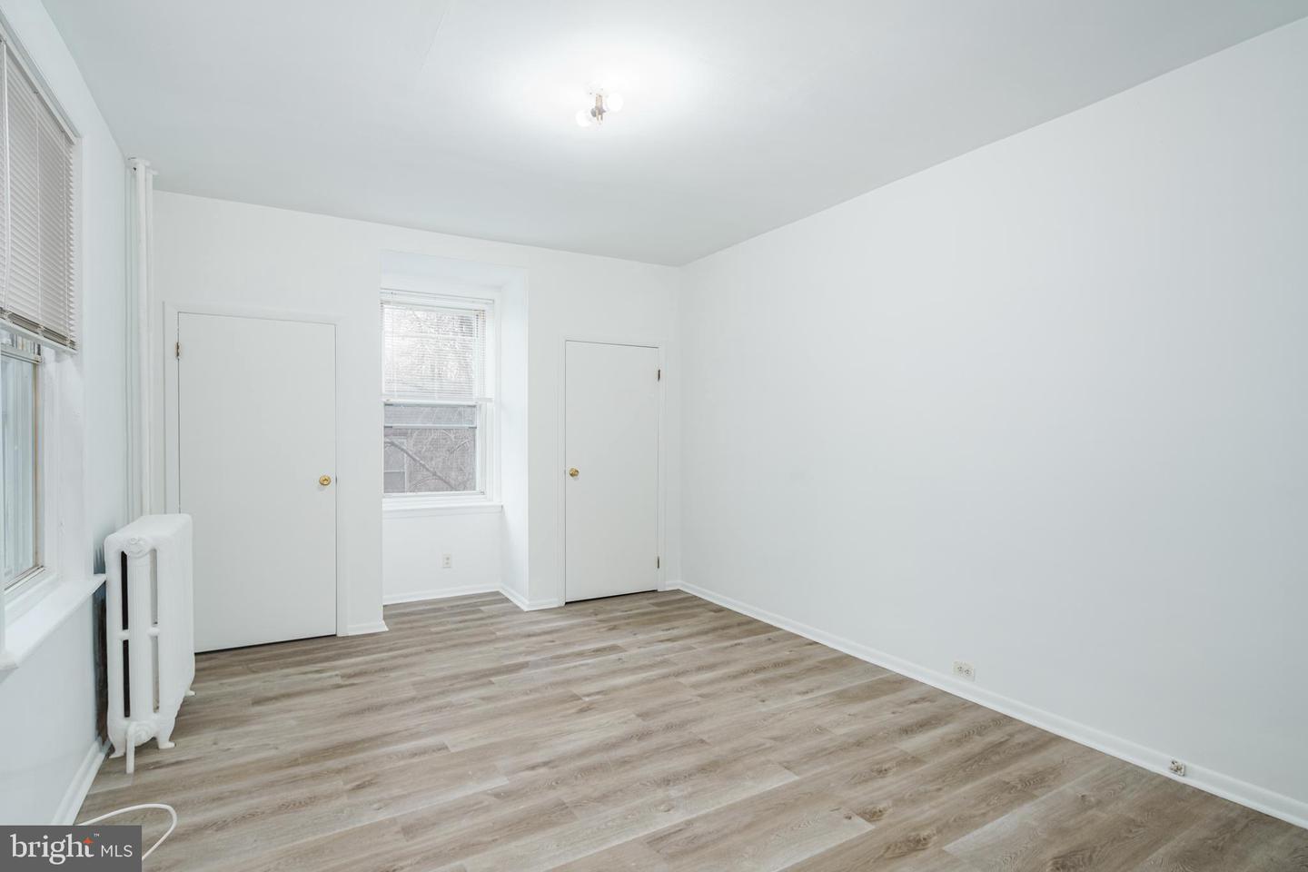 4039 N Broad St Property Photo 13