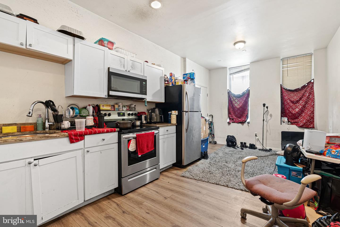1213 W Allegheny Ave Property Photo 3