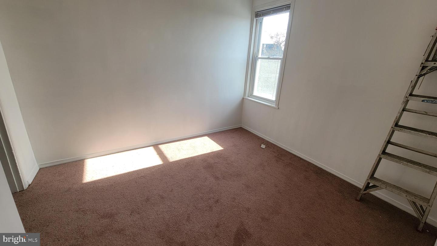 2508 Ridge Ave Property Photo 25