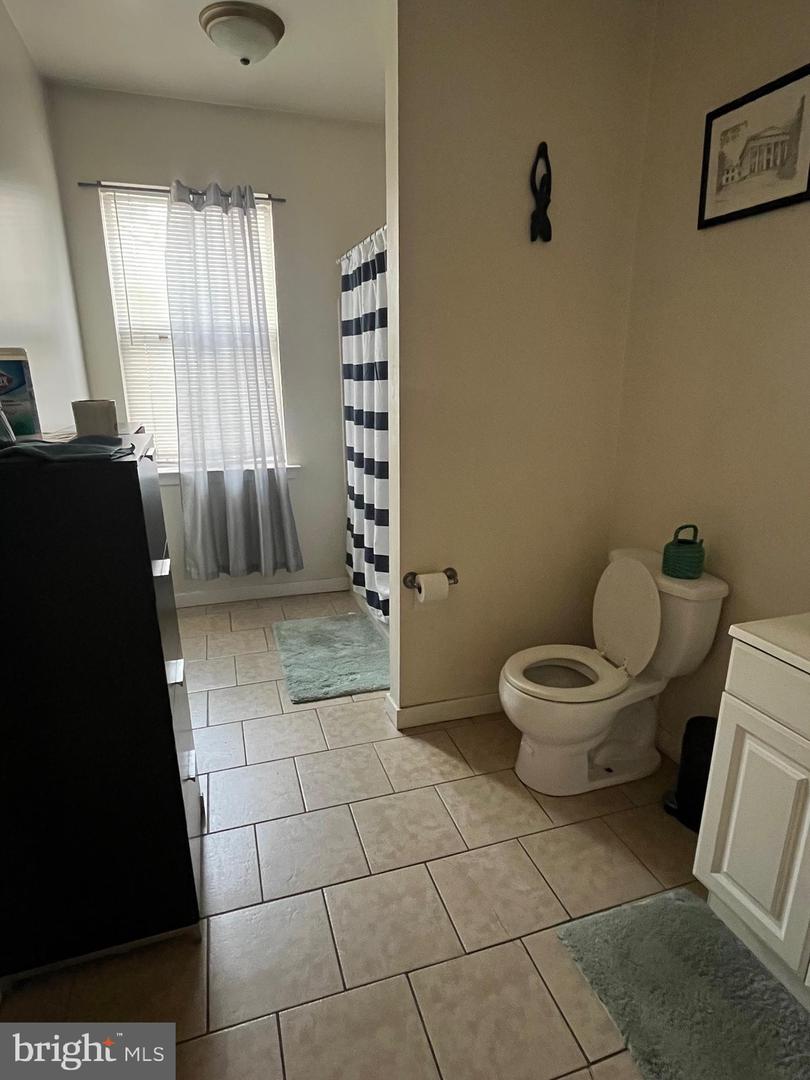 4008 Baring St Property Photo 14