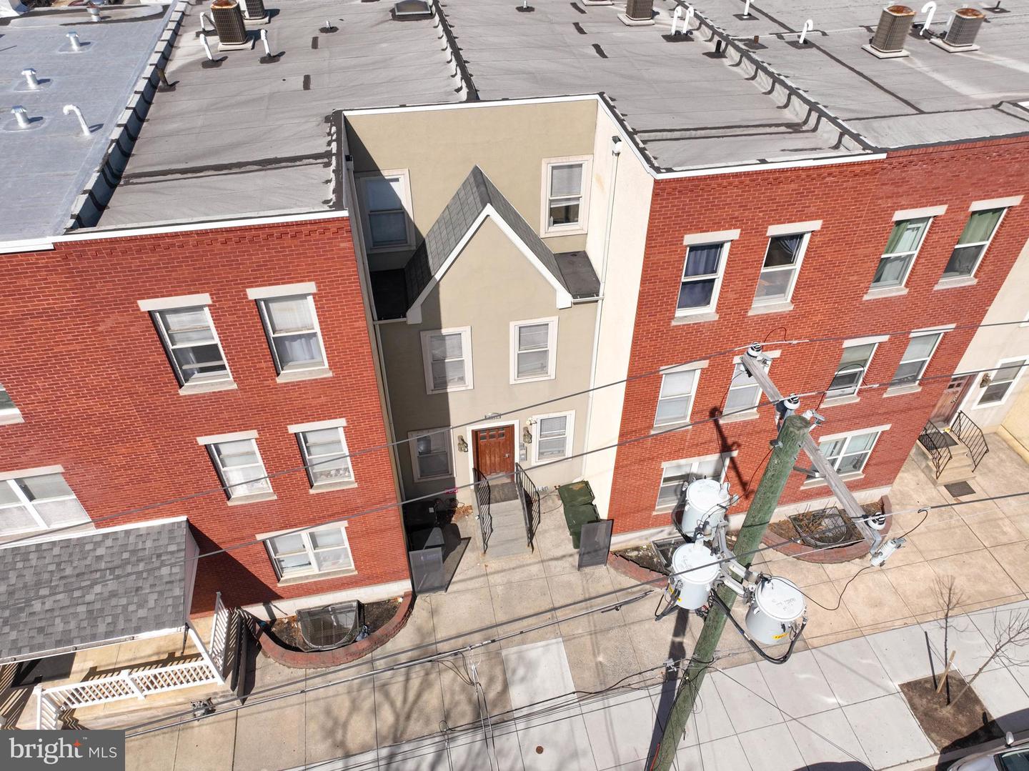 4011 Baring St Property Photo 5