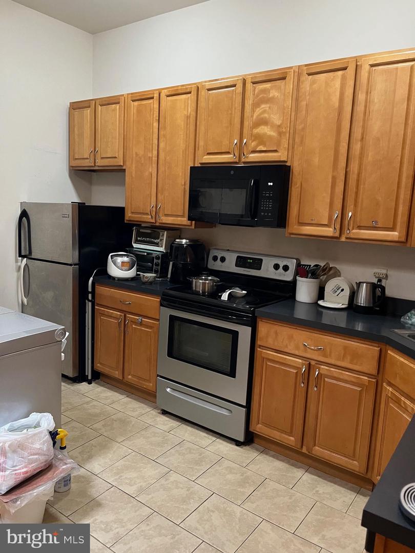 4011 Baring St Property Photo 16