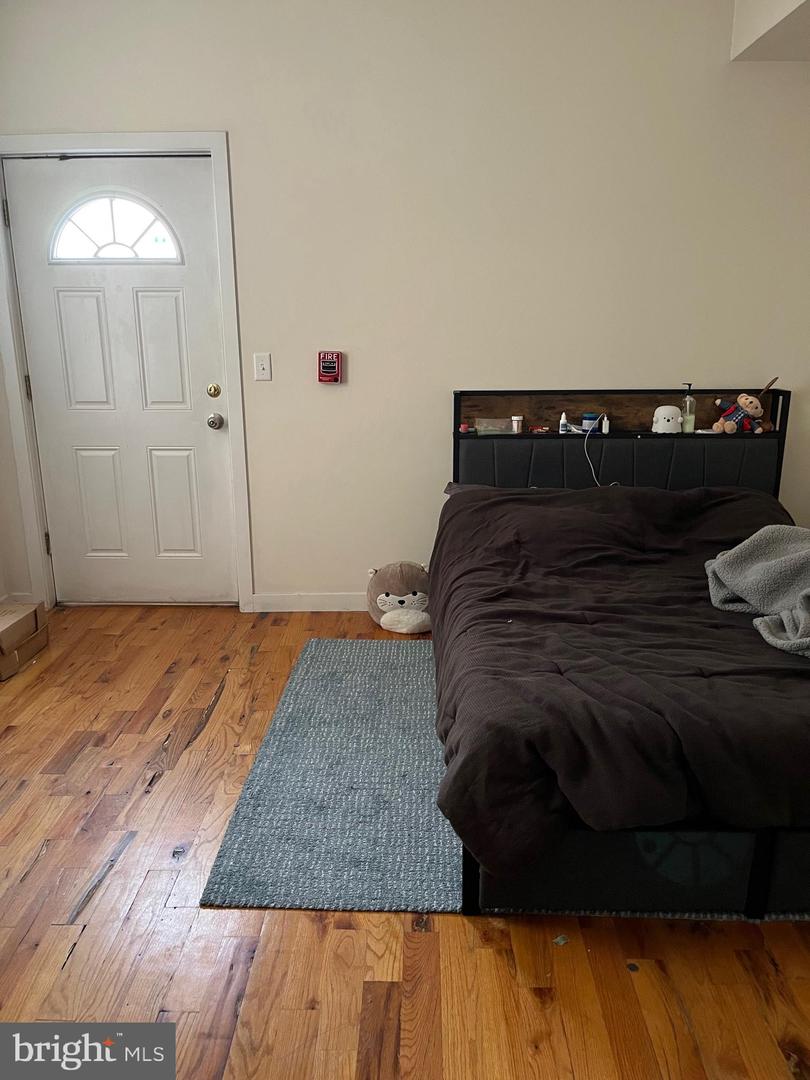 4011 Baring St Property Photo 24