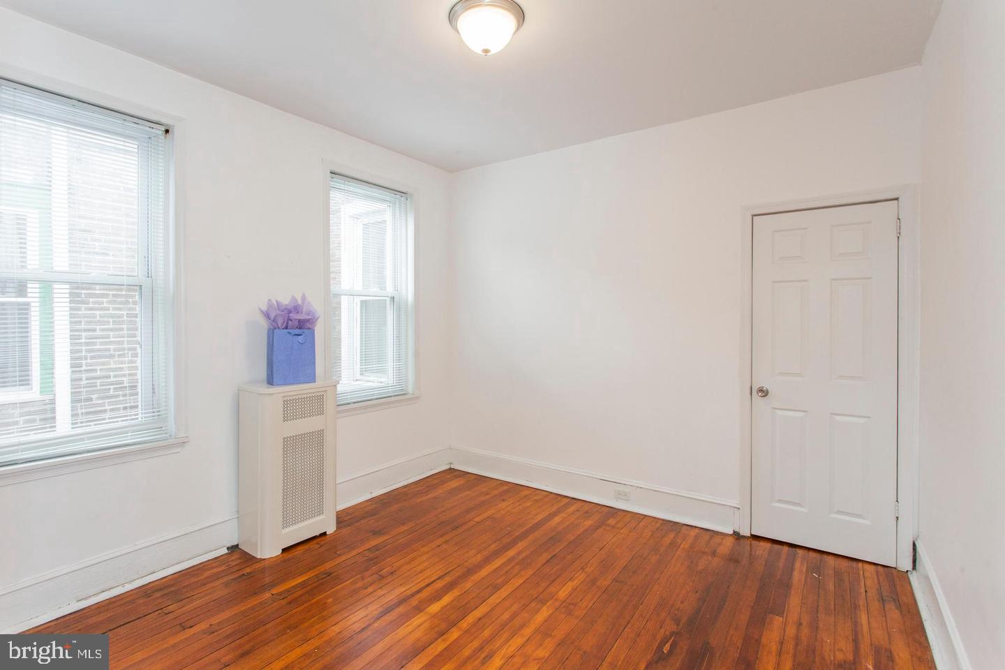 4628 Sansom St #b Property Photo 14