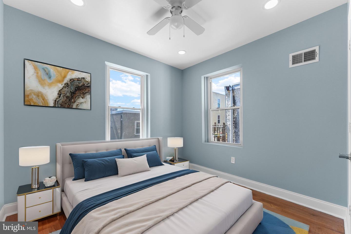 1126 W Nevada St Property Photo 8