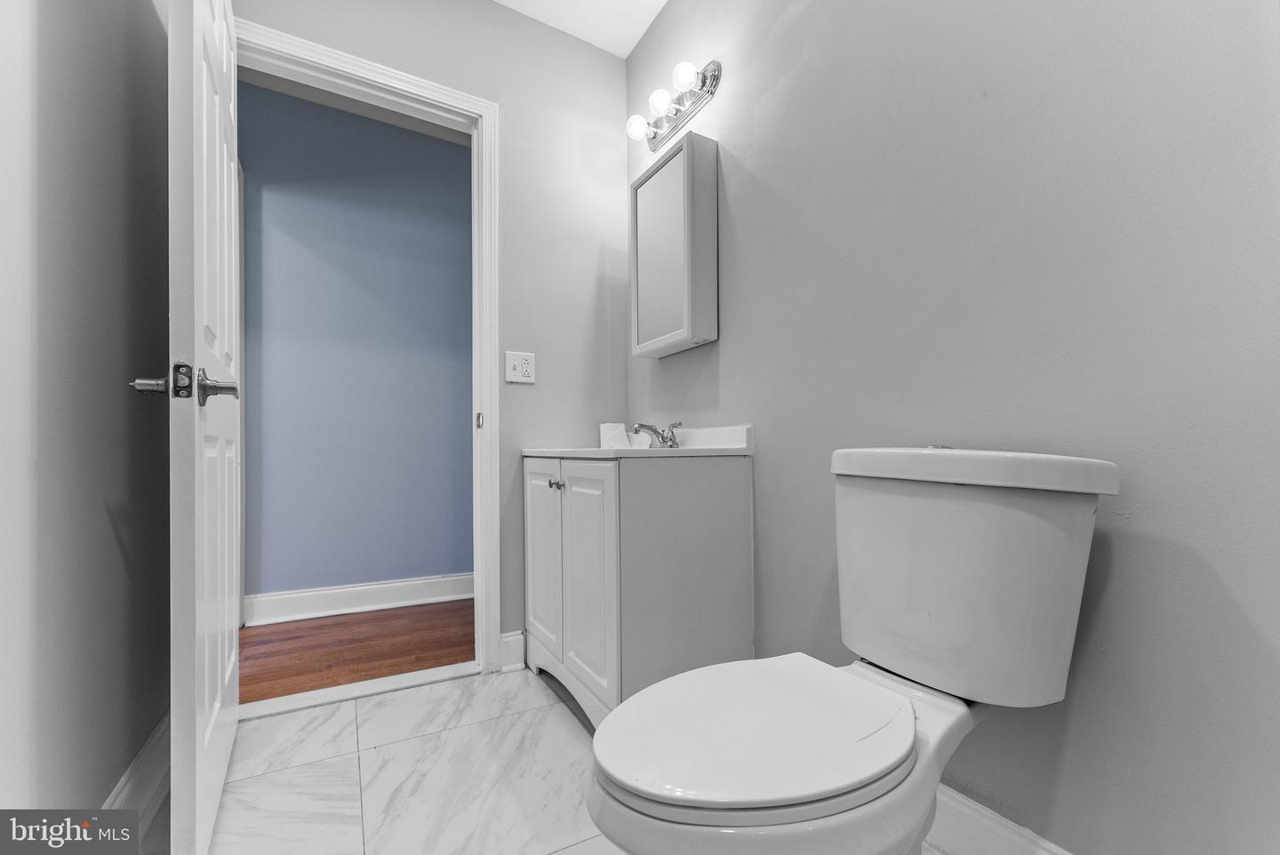 1126 W Nevada St Property Photo 9