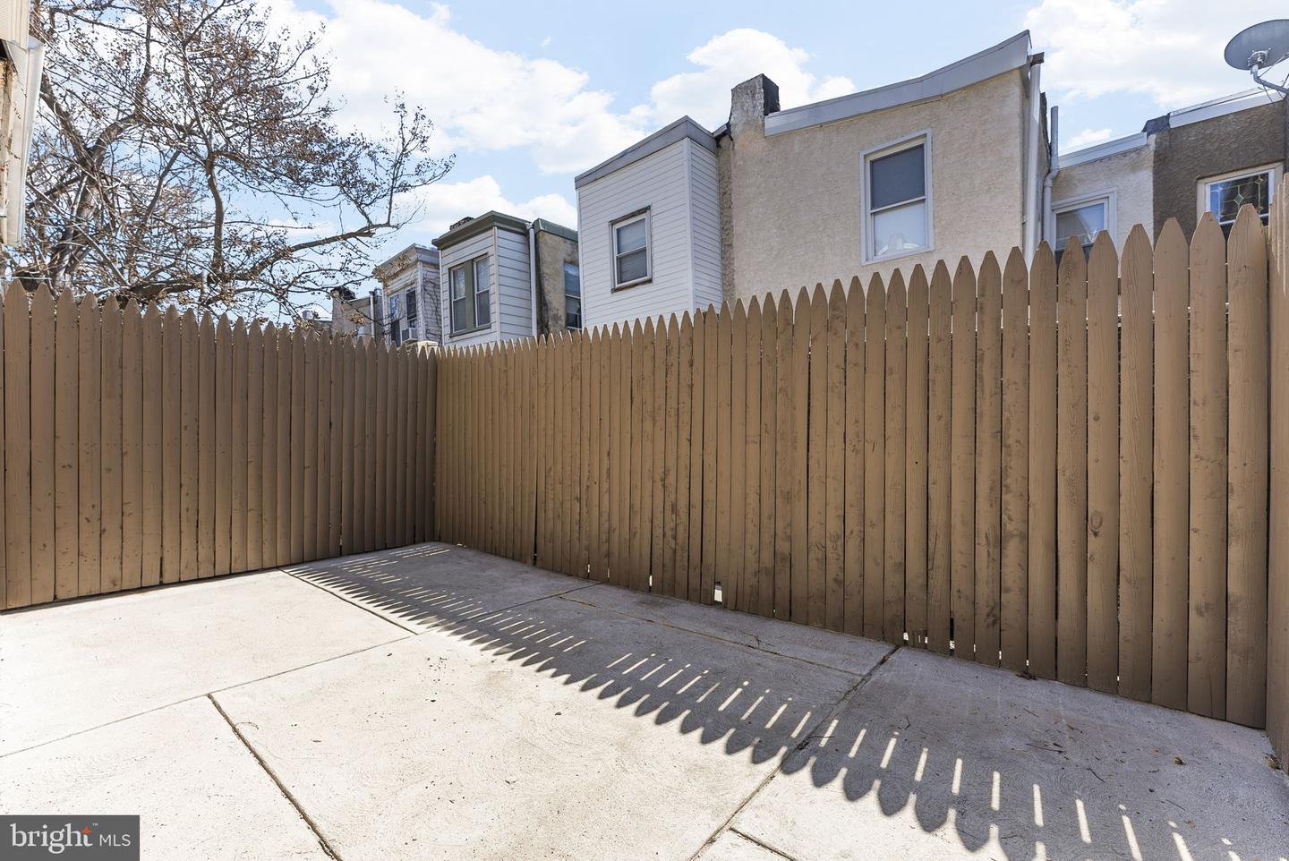 1126 W Nevada St Property Photo 15