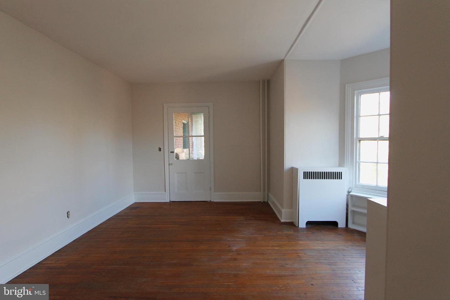 5313 Baynton St Property Photo 21